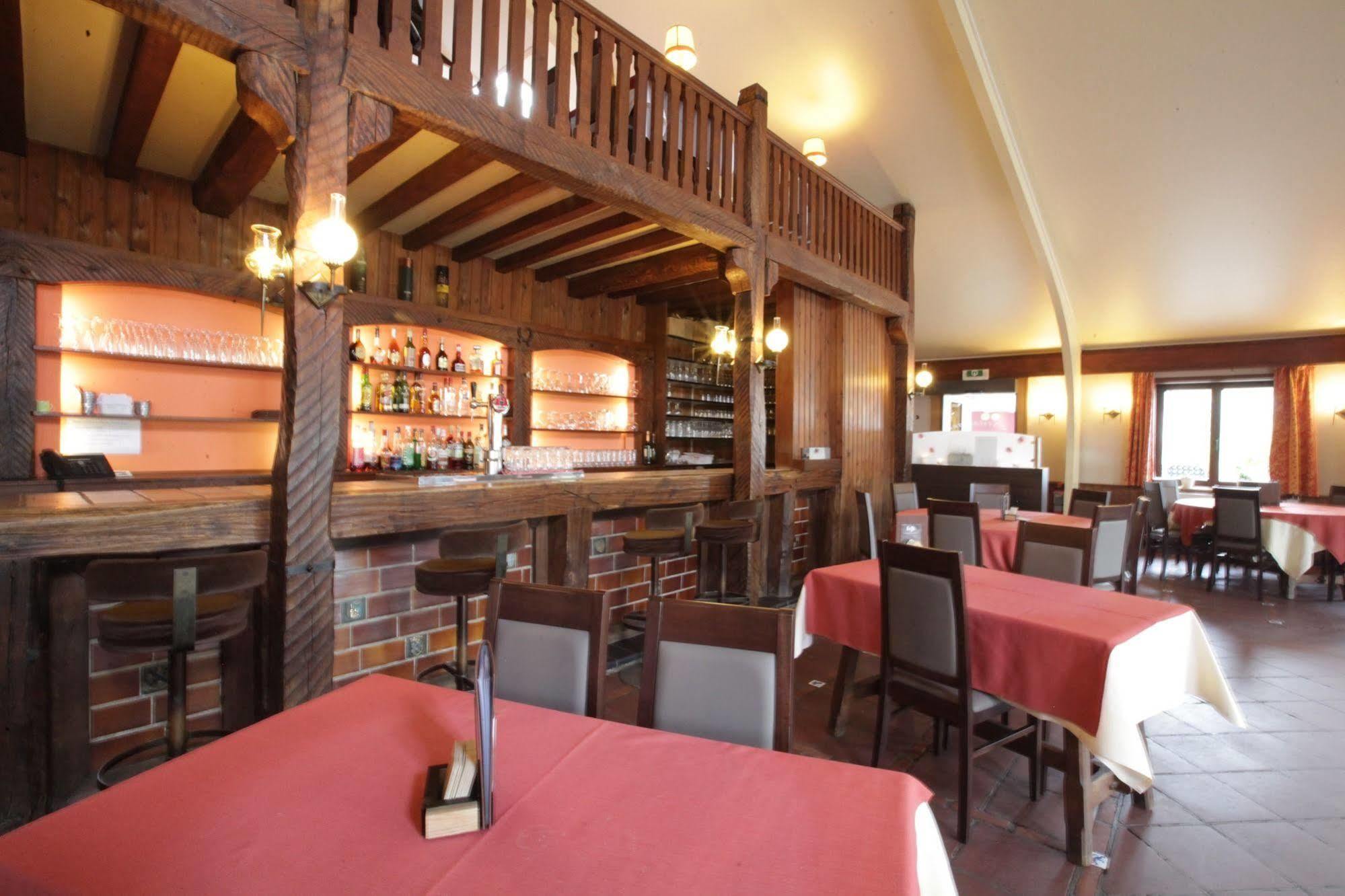 فندق Le Relais Du Marquis Ittre المظهر الخارجي الصورة